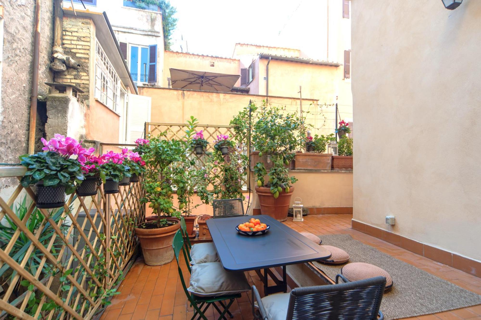 Appartamento Bernini Stay, Next To Trevi Fountain